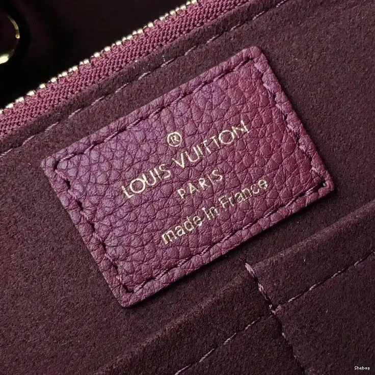 Bags LV 19T1L0379 0810